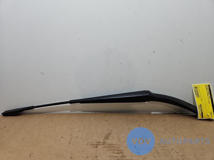 Front wiper arm Mercedes B-Klasse