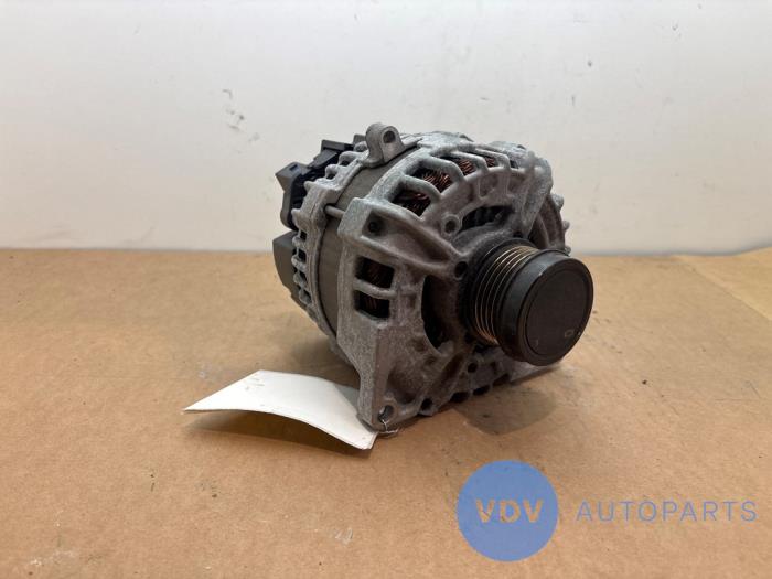 Dynamo Mercedes B-Klasse