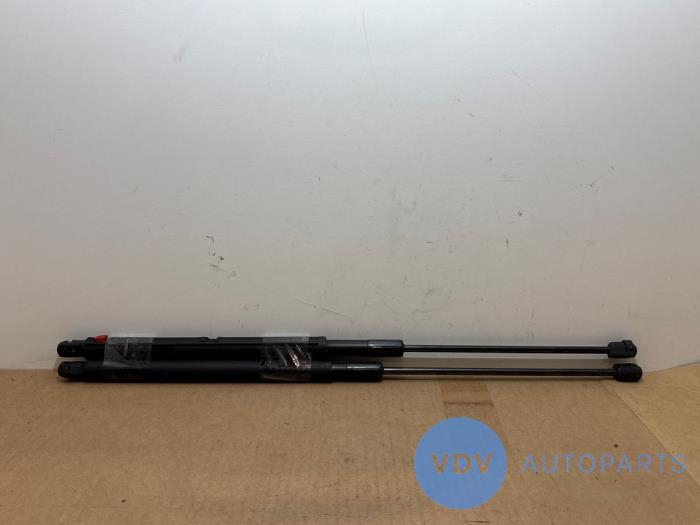 Zestaw amortyzatorów gazowych pokrywy silnika Mercedes GLK-Klasse