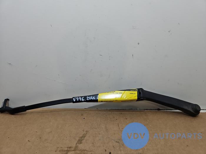 Ramie wycieraczki przedniej Mercedes GLK-Klasse