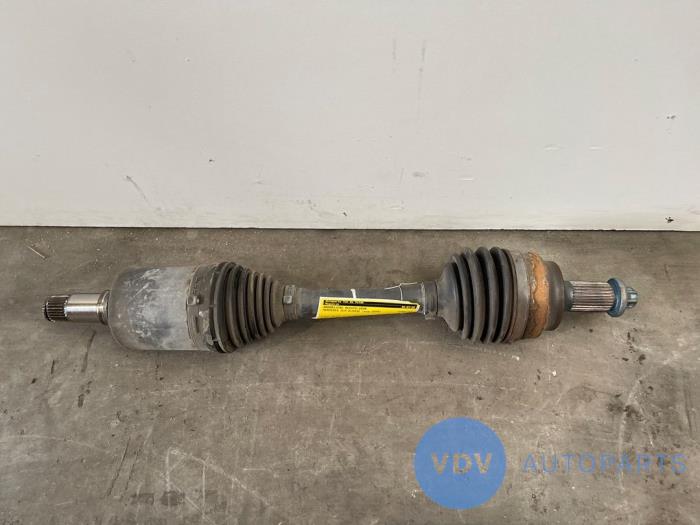 Os napedowa prawy przód Mercedes GLK-Klasse