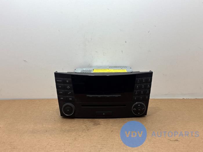 Radio Mercedes E-Klasse