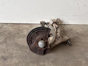 Gebruikte Asschenkel rechts-voor Mercedes GLA (156.9) 1.6 180 16V Prijs € 151,25 Inclusief btw aangeboden door Autoparts Van De Velde