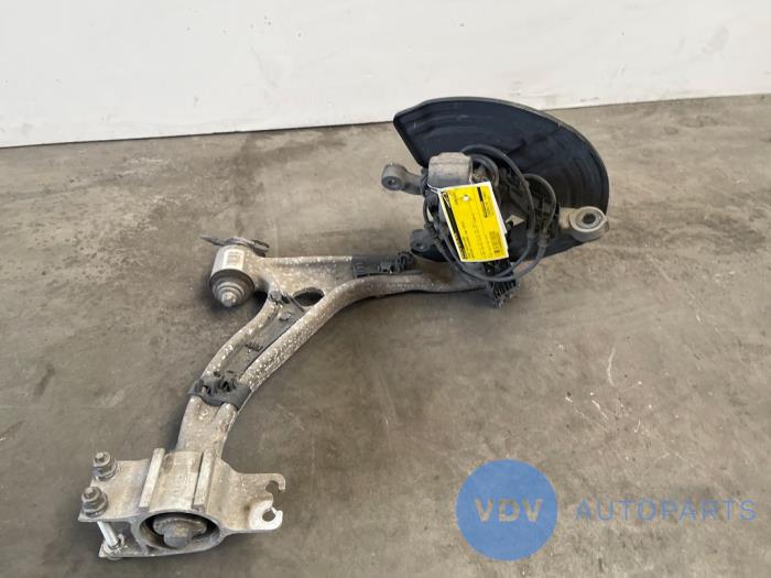 Fusee rechts-voor Mercedes A-Klasse