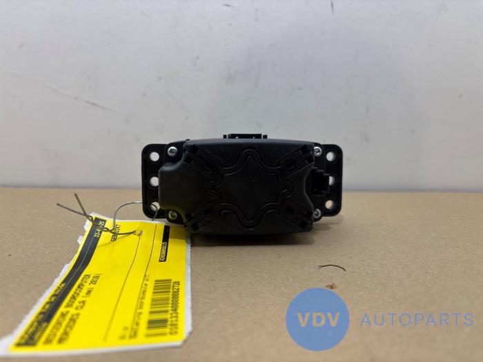 Commande ordinateur de bord Mercedes CLA