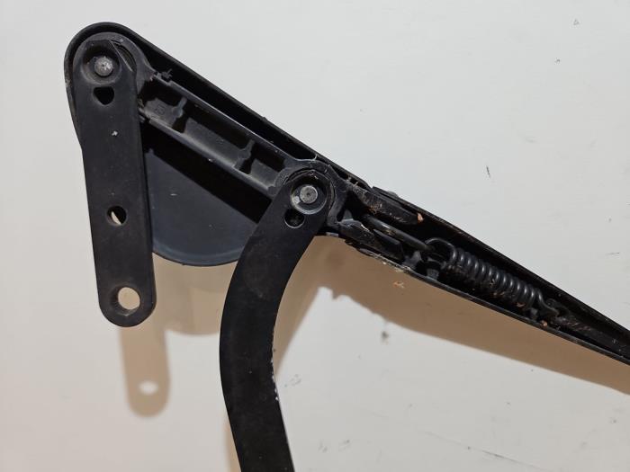 Front wiper arm Mercedes SLK