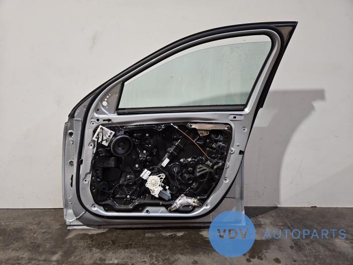 Portière 4portes avant droite Mercedes C-Klasse