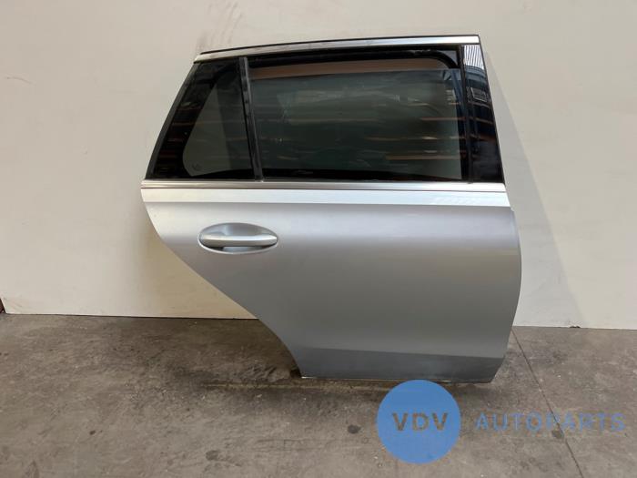 Tür 4-türig rechts hinten Mercedes C-Klasse