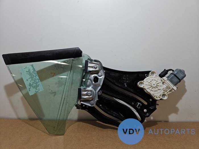 Zusätzliches Fenster 2-türig links hinten Mercedes SLK