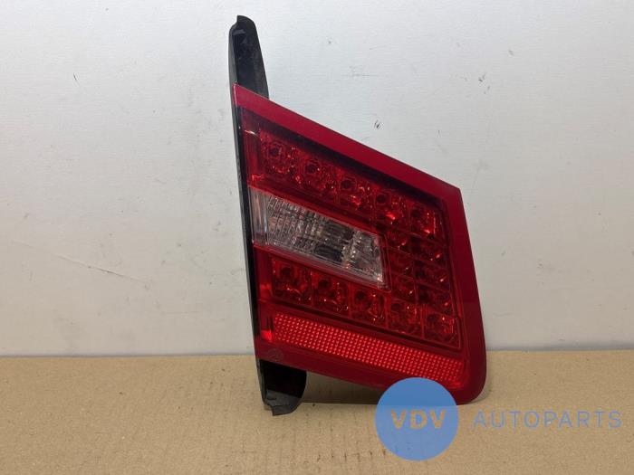 Luz trasera izquierda Mercedes E-Klasse