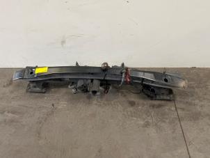 Gebruikte Trekhaak Mercedes GLK (204.7/9) 2.2 200 CDI 16V BlueEfficiency Prijs € 211,75 Inclusief btw aangeboden door Autoparts Van De Velde