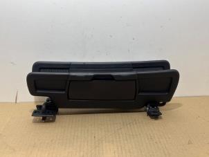 Gebruikte Zonneklep set Mercedes SLK (R172) 1.8 200 16V BlueEFFICIENCY Prijs € 121,00 Inclusief btw aangeboden door Autoparts Van De Velde