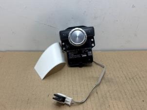 Gebruikte Bediening boordcomputer Mercedes SLK (R172) 1.8 200 16V BlueEFFICIENCY Prijs € 60,50 Inclusief btw aangeboden door Autoparts Van De Velde