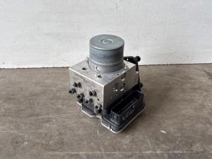 Gebruikte ABS Pomp Mercedes C Estate (S206) C-200d 2.0 Turbo 16V Prijs € 302,50 Inclusief btw aangeboden door Autoparts Van De Velde