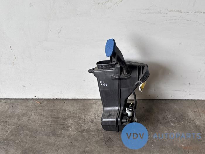Front windscreen washer reservoir Mercedes C-Klasse