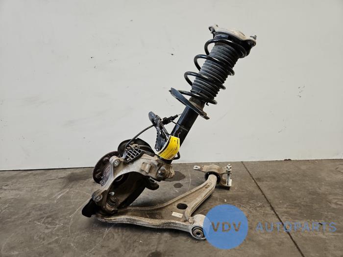 Sworzen prawy przód Mercedes A-Klasse