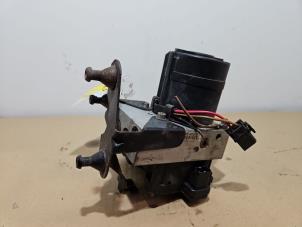 Gebruikte ABS Pomp Mercedes SLK (R170) 2.3 230 K 16V Prijs € 151,25 Inclusief btw aangeboden door Autoparts Van De Velde