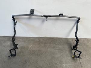 Gebruikte Achterklep Scharnier Mercedes SLK (R170) 2.3 230 K 16V Prijs € 199,65 Inclusief btw aangeboden door Autoparts Van De Velde