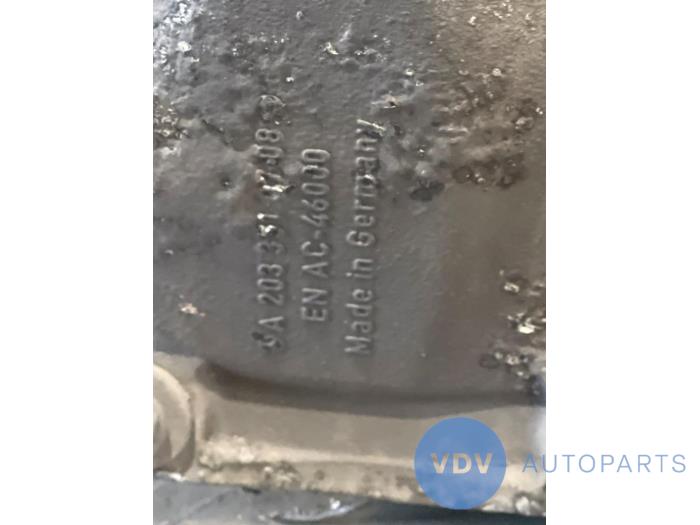 Differentieel achter Mercedes SLK