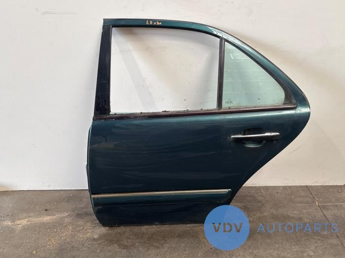Portier 4Deurs links-achter Mercedes E-Klasse