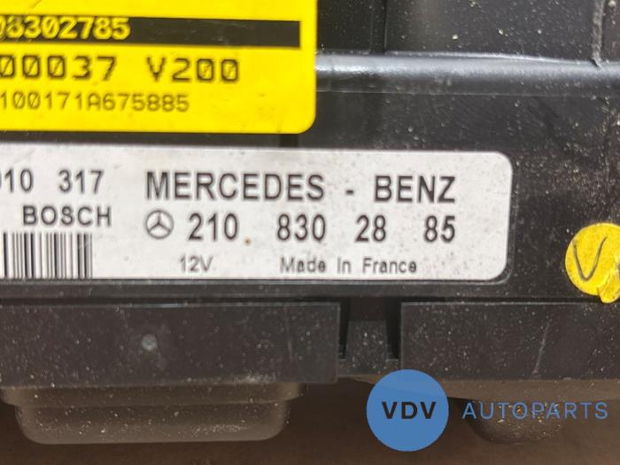Panneau de commandes chauffage Mercedes E-Klasse