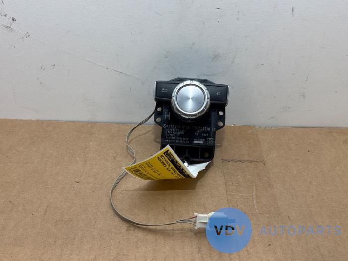 Bedienung BordSteuergerät Mercedes SLK