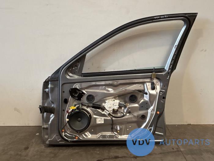 Tür 4-türig rechts vorne Mercedes C-Klasse