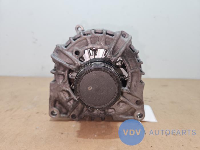 Dynamo Mercedes B-Klasse