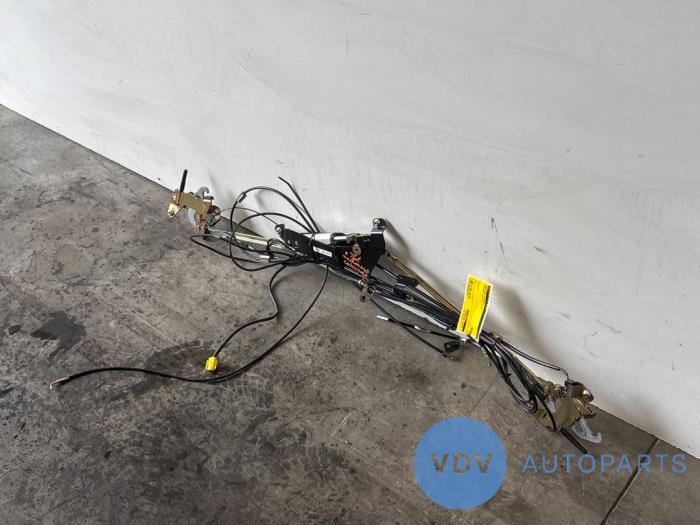 Blokada dachu cabrio Mercedes SLK