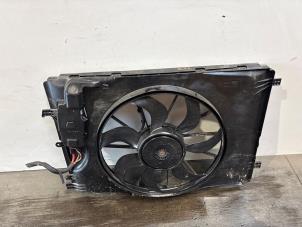 Gebruikte Motorkoeling ventilator Mercedes B (W246) 1.6 B-180 BlueEFFICIENCY Turbo 16V Prijs € 90,75 Inclusief btw aangeboden door Autoparts Van De Velde