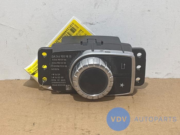 On-board computer controller Mercedes B-Klasse