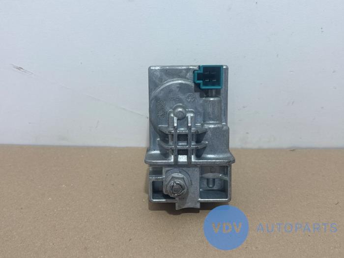 Ignition lock + computer Mercedes C-Klasse