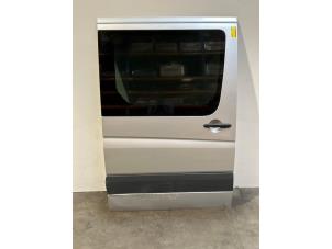 Gebruikte Schuifdeur rechts Mercedes Sprinter 3,5t (906.73) 311 CDI 16V Prijs € 635,25 Inclusief btw aangeboden door Autoparts Van De Velde