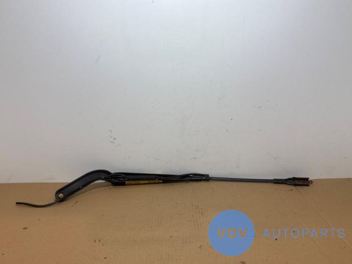 Scheibenwischerarm vorne Mercedes Sprinter