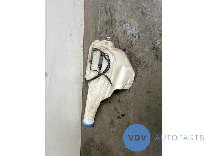 Front windscreen washer reservoir Mercedes Sprinter