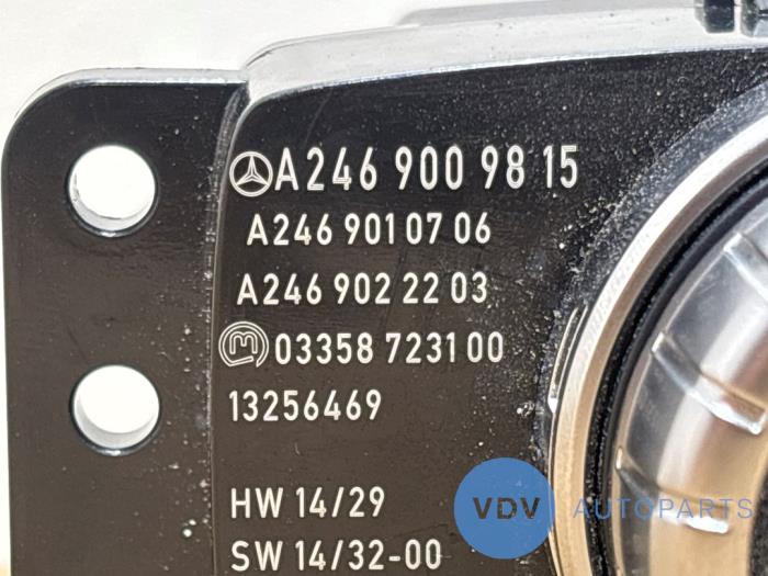 Commande ordinateur de bord Mercedes CLA