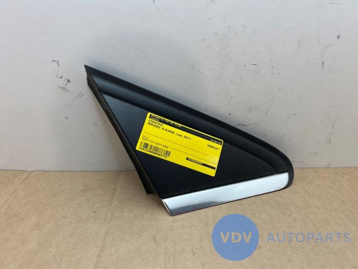 Listwa ozdobna Mercedes B-Klasse