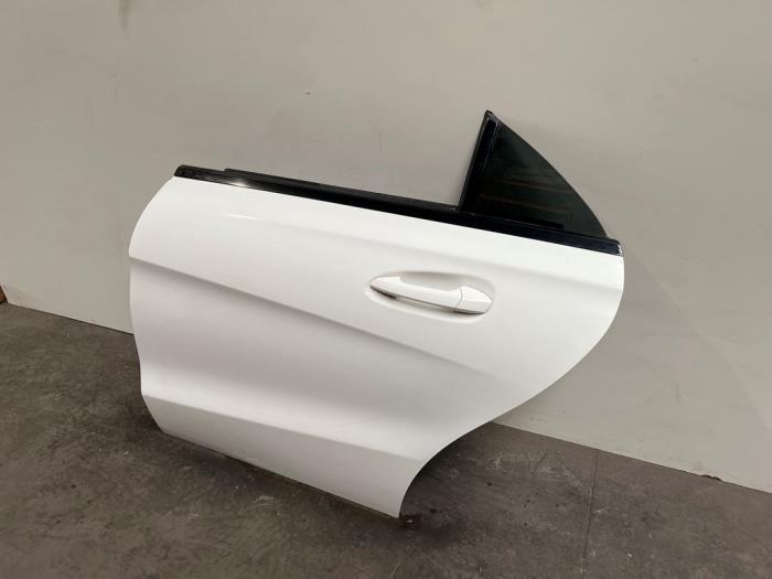 Portier 4Deurs links-achter Mercedes CLA