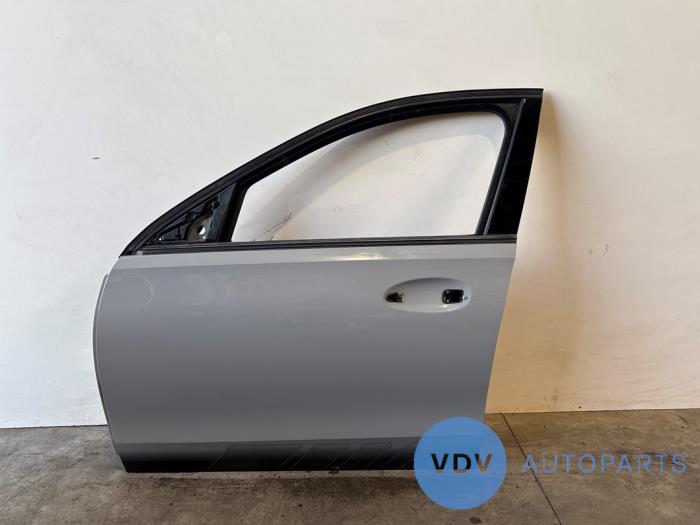 Portière 4portes avant gauche Mercedes C-Klasse