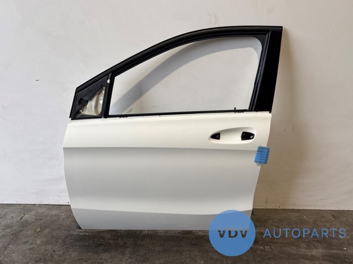 Portière 4portes avant gauche Mercedes B-Klasse