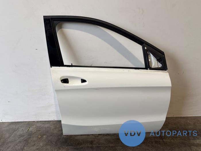 Front door 4-door, right Mercedes B-Klasse