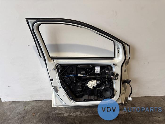 Door 4-door, front left Mercedes B-Klasse