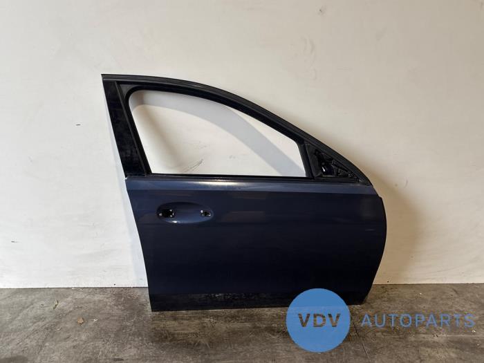 Tür 4-türig rechts vorne Mercedes C-Klasse
