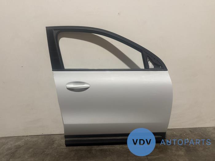 Front door 4-door, right Mercedes GLA