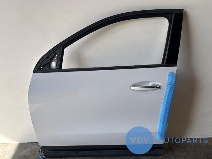Portière 4portes avant gauche Mercedes GLA