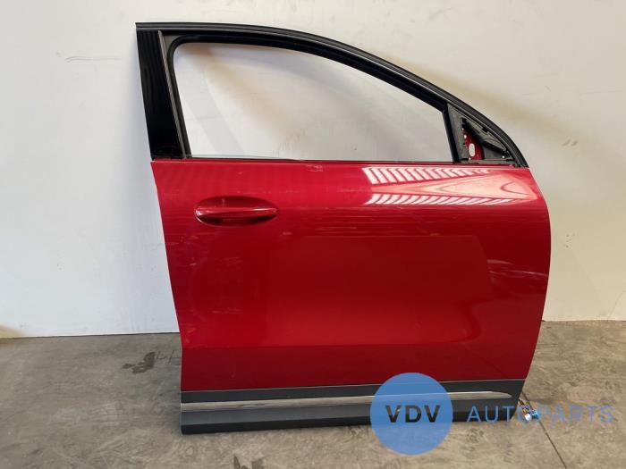 Front door 4-door, right Mercedes GLA