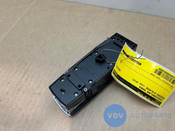 Multi-functional window switch Mercedes B-Klasse