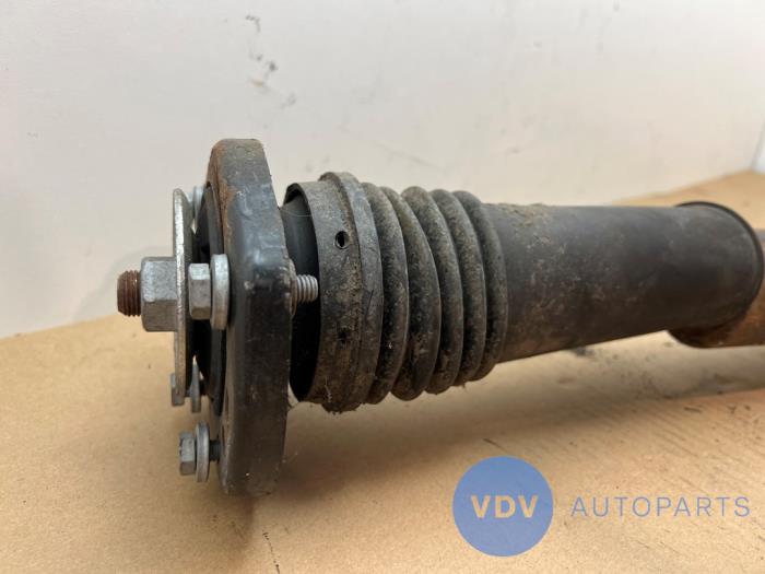 Front shock absorber, right Mercedes Sprinter