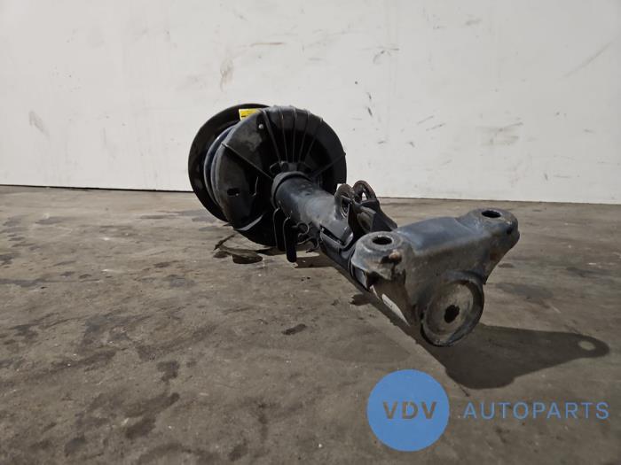 Stoßdämpfer links vorne Mercedes CLK