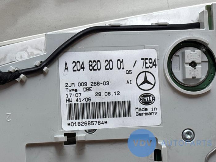 Oswietlenie wewnetrzne przód Mercedes C-Klasse